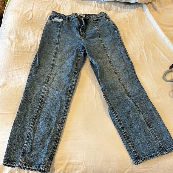 Universal Thread Jeans - Picture 2 of 2